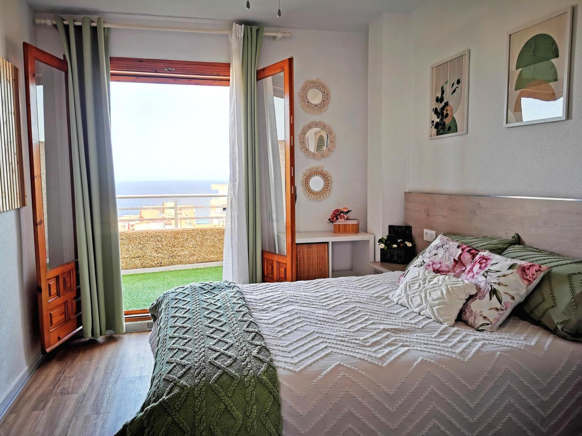 Apartmán Costamar Playa Arenales Del Sol Exteriér fotografie